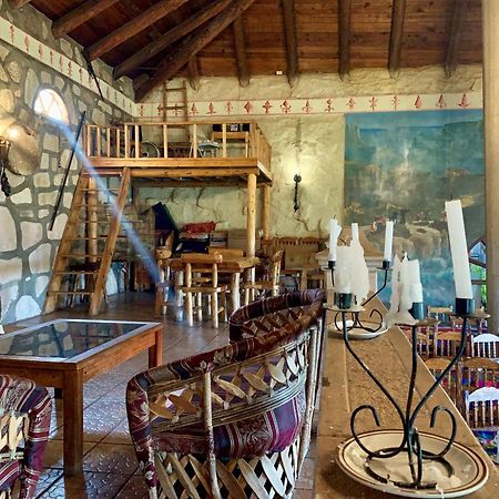 Hotel Mansion Tarahumara Areponapuchi Eksteriør billede